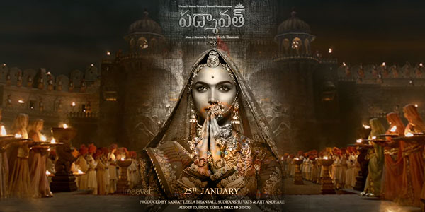 రివ్యూ : మనల్ని టైం మిషన్ లో 13వ శతాబ్దంలోకి తీసుకెళ్లిన ‘పద్మావత్’