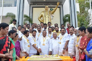 ఘనంగా లోకేశ్ జన్మదిన వేడుకలు