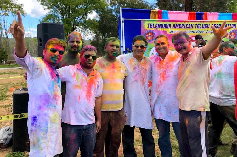 బే ఏరియా లో ఘనంగా హోలీ సంబరాలు