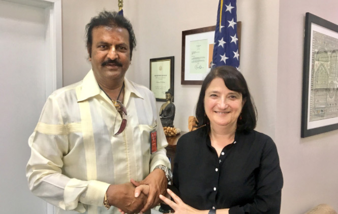 అమెరికన్ కాన్సుల్ జనరల్ ను కలిసిన మోహన్ బాబు