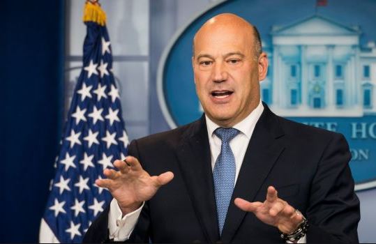 ట్రంప్ ఆర్థిక సలహాదారు కోన్ రాజీనామా ట్రంప్ ఆర్థిక సలహాదారు కోన్ రాజీనామా