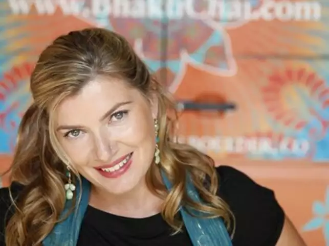 భక్తి చాయ్ తో కోట్ల సంపాదన