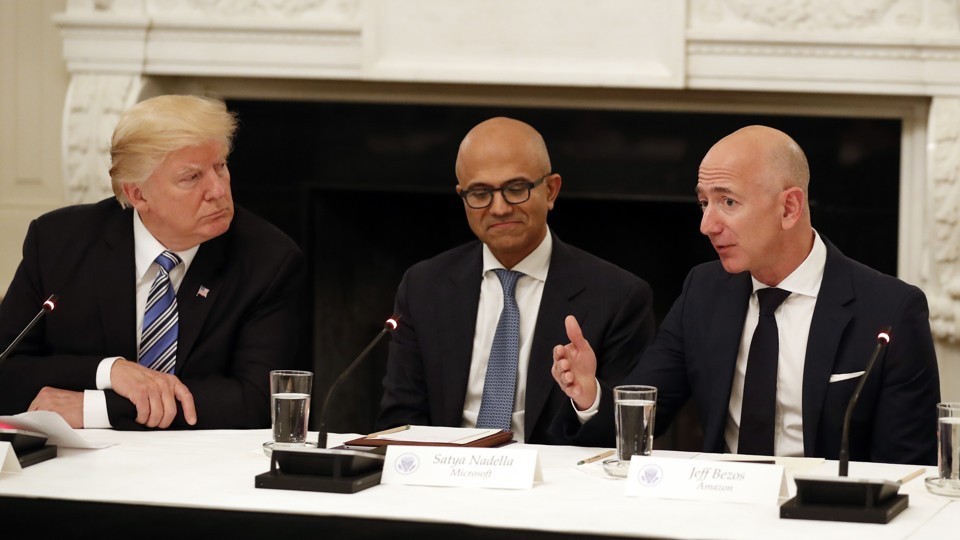 అమెజాన్ పై కఠిన చర్యలు : ట్రంప్