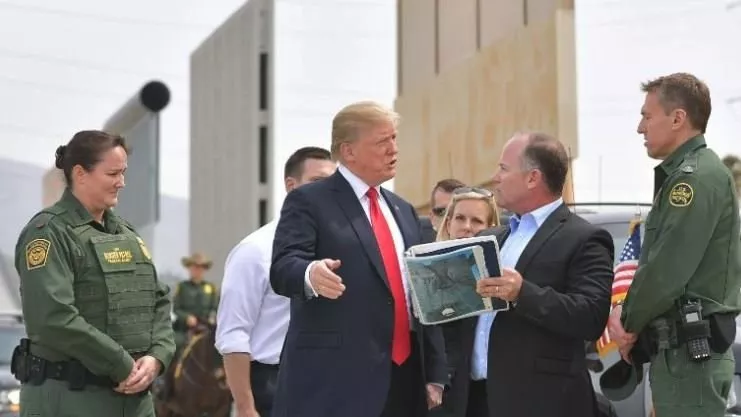 మెక్సికో సరిహద్దులో మోహరిస్తాం : ట్రంప్