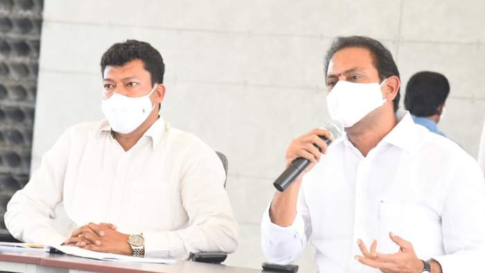 కరోనా బాధితులు కోలుకునే వరకూ మాదే బాధ్యత : ఆళ్ల నాని