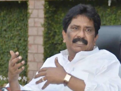 సబ్బం హరి కన్నుమూత