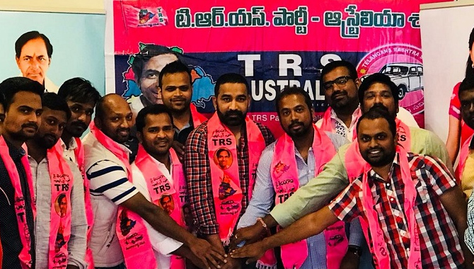 సాగర్ గెలుపుపై ఆస్ట్రేలియాలో టీఆర్ఎస్ సంబురాలు
