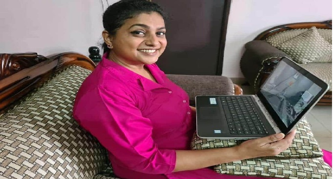 వర్క్ ఫ్రమ్ హోమ్ చేస్తున్న ఎమ్మెల్యే రోజా