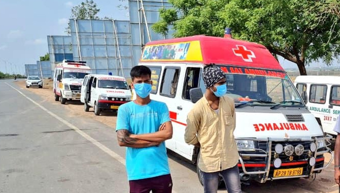 అలాంటి వారికే తెలంగాణలోకి అనుమతి…
