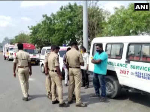 హైకోర్టు జోక్యంతో కదిలిన అంబులెన్స్‌లు
