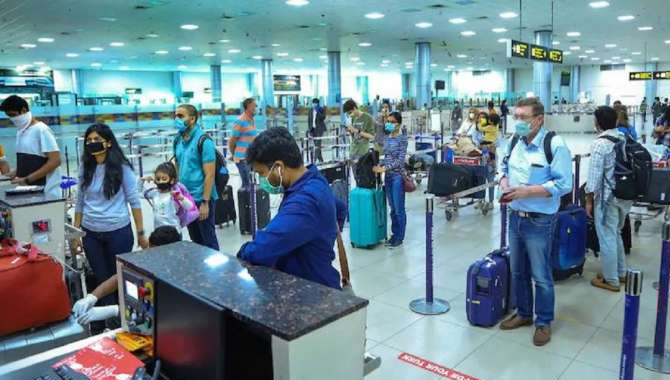 విదేశాల నుంచి వచ్చేవారికి… కోవిడ్ టెస్ట్