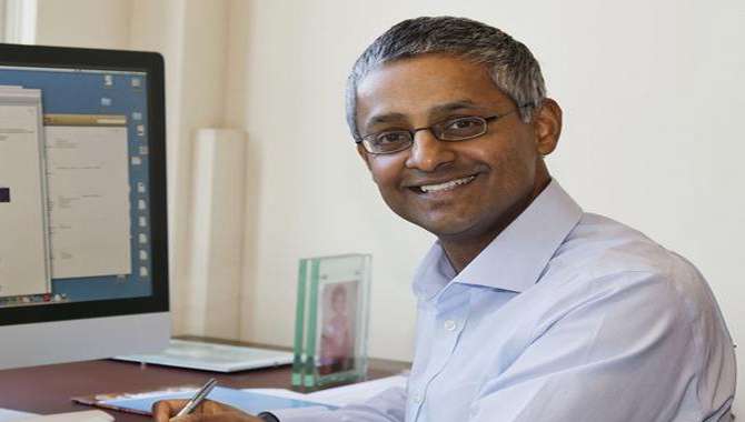 భారత సంతతి శాస్త్రవేత్తకు అరుదైన పురస్కారం