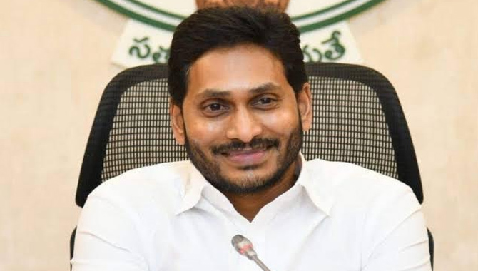కమ్మ, క్షత్రియ కార్పొరేషన్ ల వెనుక మతలబు ఏంటి?