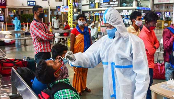 గుడ్ న్యూస్…దేశంలో రోజురోజుకు తగ్గుతున్న కేసులు