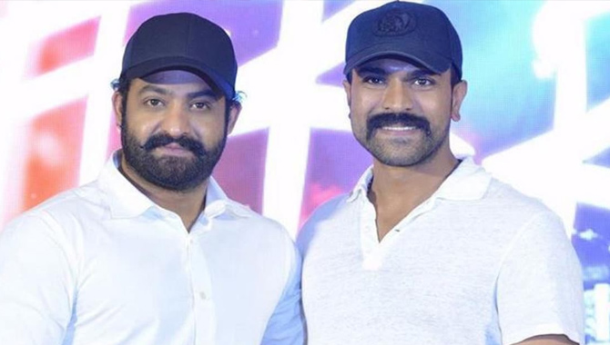 ఆర్ఆర్ఆర్ చిత్రంలో రామ్ చరణ్-ఎన్టీఆర్ మధ్య భీకర పోరు ఎలా ఉండబోతుంది?