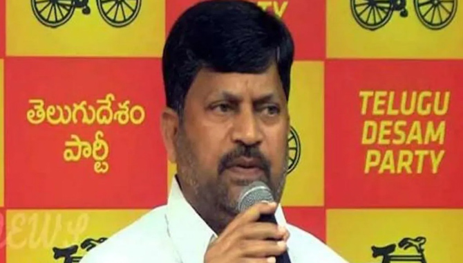 పార్టీ మార్పుపై స్పందించి, సస్పెన్స్ పాటించిన ఎల్. రమణ