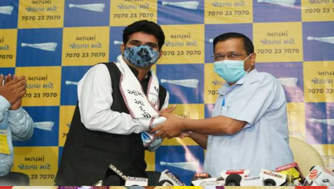 అరవింద్ కేజ్రీవాల్ కీలక ప్రకటన… గుజరాత్ లో