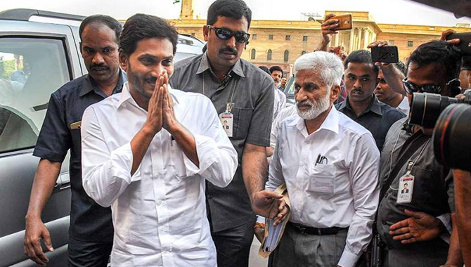 ఫలించిన సీఎం జగన్ ఢిల్లీ పర్యటన… 45 లక్షల మందికి ఉపాధి