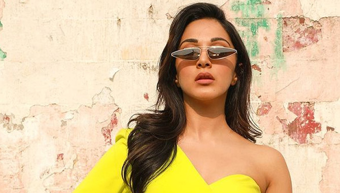 ఆమెకు ఏకంగా 3 కోట్ల రుపాయల రెమ్మ్యూనరేషన్