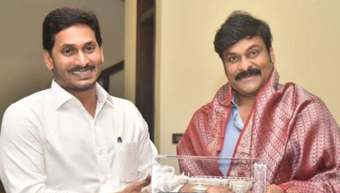 సీఎం వైఎస్ జగన్ కు… మెగాస్టార్ ప్రశంసలు