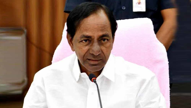ప్రభుత్వం సహకరిస్తున్నా, పనులు పెండింగ్ ఎందుకున్నాయ్? సీఎం కేసీఆర్