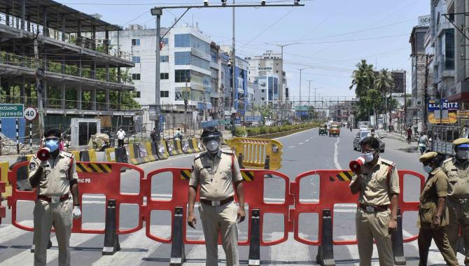 8 జిల్లాల్లో కర్ఫ్యూను సడలించిన ఏపీ ప్రభుత్వం