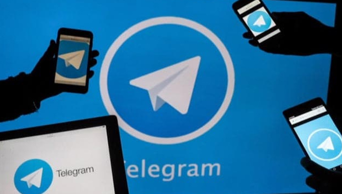 వెయ్యి మందితో గ్రూప్ వీడియో కాల్ వెయ్యి మందితో గ్రూప్ వీడియో కాల్