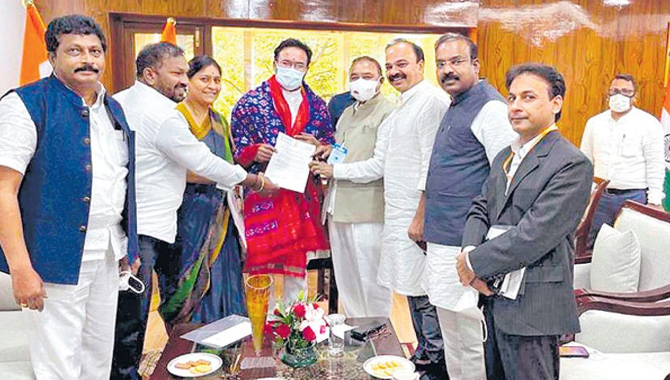 రామప్ప కు ప్రత్యేక ప్యాకేజీ ఇవ్వాలి: టీఆర్ఎస్