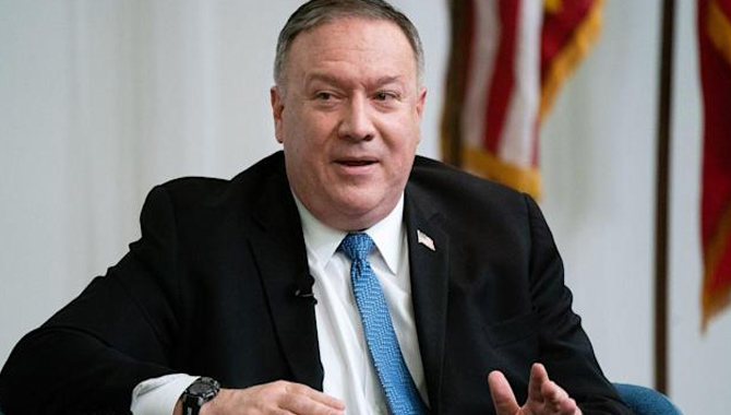 విస్కీ బాటిల్ మిస్.. అమెరికా విచారణ