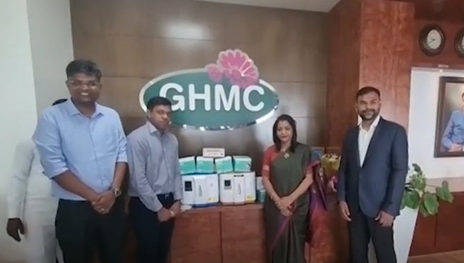 హైదరాబాద్ మేయర్ కు అమెరికా.. ఆక్సిజన్ కాన్సంట్రేషన్ ల బహుకరణ