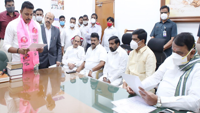 ఎమ్మెల్యేగా నోముల భగత్ ప్రమాణ స్వీకారం