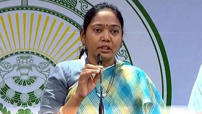 ఈ చట్టాన్ని ఇతర రాష్ట్రాలు కూడా.. ఆదర్శంగా  :  సుచరిత