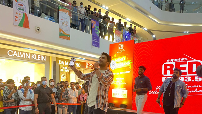 విశ్వక్ సేన్ ముఖ్య అతిధిగా సూపర్ హిట్స్ ‘రెడ్ ఎఫ్.ఎమ్’ స్వాతంత్ర్య దినోత్సవ వేడుక