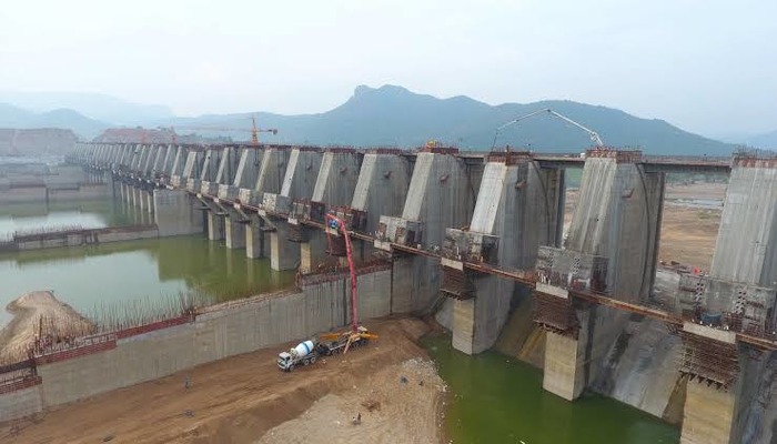 శరవేగంగా పోలవరం పనులు