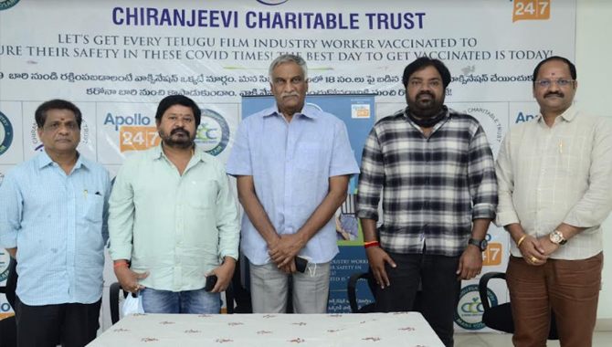 సీసీసీ ఆధ్వర్యంలో వాక్సిన్ సెకండ్ డ్రైవ్