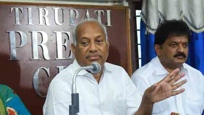 అది కాంగ్రెస్ పార్టీతోనే సాధ్యం : చింతామోహన్