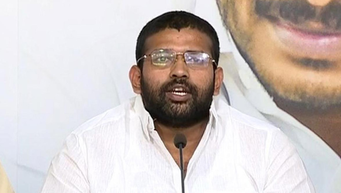 ఎమ్మెల్యే జక్కంపూడి సంచలన వ్యాఖ్యలు