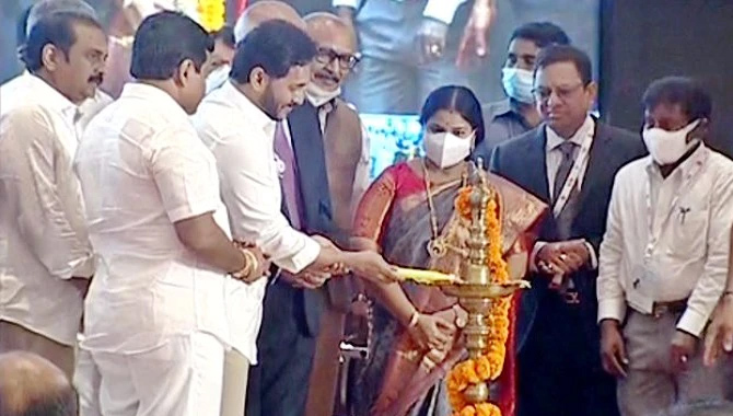 ఎపిలో వాణిజ్య ఉత్సవం ప్రారంభం