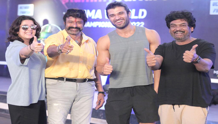 ‘లైగర్’ సెట్స్‌లో బాలకృష్ణ సందడి