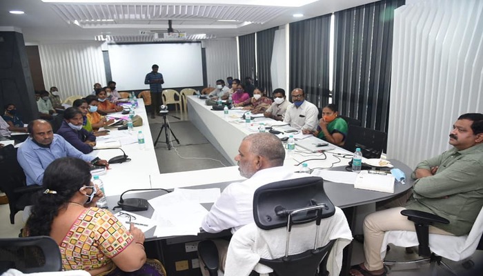 తుడ పరిధిలో మొక్కల పంపిణీకి చర్యలు