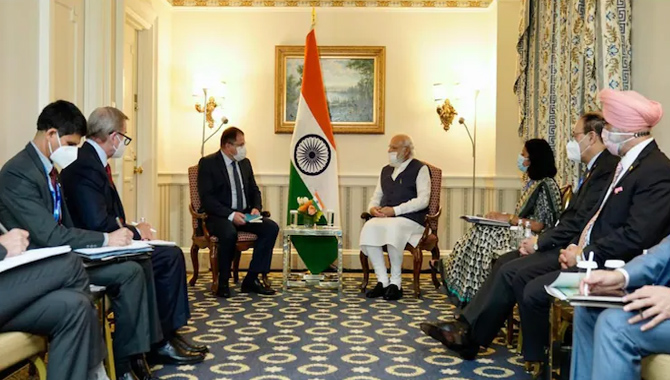 అమెరికా సీఈవోలతో ప్రధాని మోదీ భేటీ