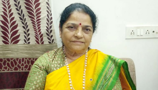 గుజరాత్ అసెంబ్లీకి తొలి మహిళా స్పీకర్