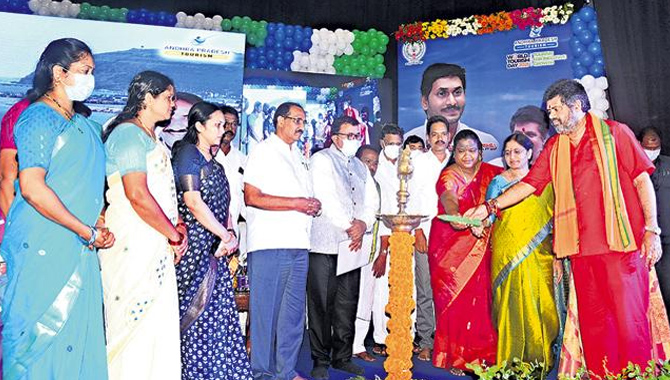 ఎపిలో పర్యాటక రంగానికి చేయూతనిచ్చేలా కొత్త పాలసీ