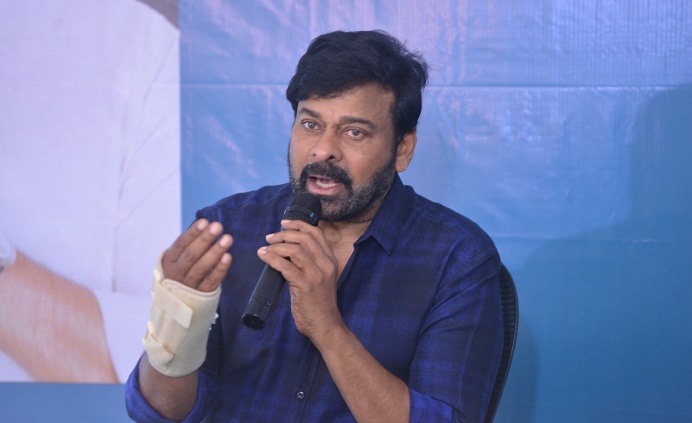 క‌రోనా క్రైసిస్ లో ఆక్సిజ‌న్ బ్యాంక్ సేవ‌లందించిన మెగాభిమానుల‌కు చిరంజీవి అభినంద‌న‌లు