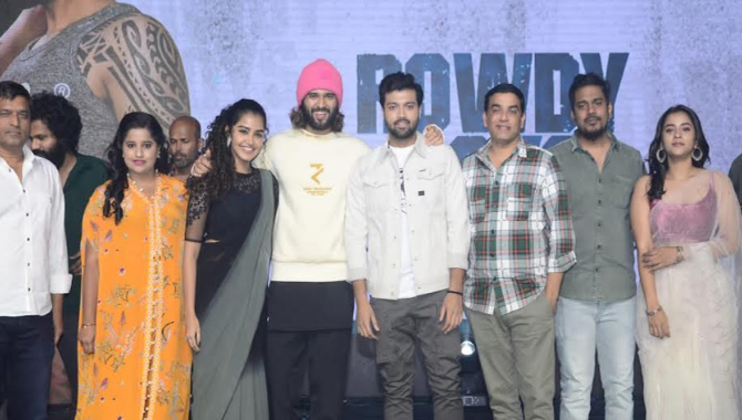 విజ‌య్ దేవ‌ర‌కొండ చేతుల మీదుగా ‘రౌడీ బాయ్స్’ సినిమా నుంచి ‘ప్రేమే ఆకాశం.. ’ సాంగ్