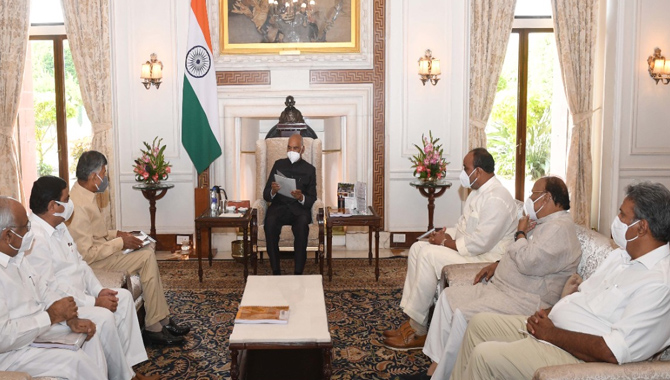 ఏపీలో రాష్ట్రపతి పాలన విధించాలి : చంద్రబాబు