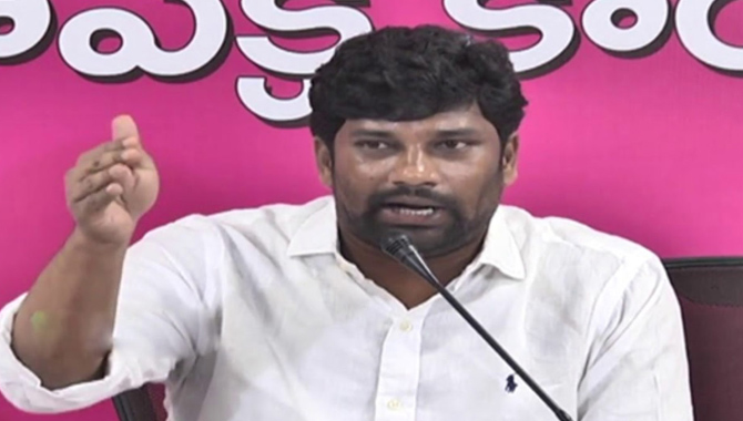 బీజేపీకి ఆస్కార్ అవార్డు  ఇవ్వాలి : బాల్క సుమన్