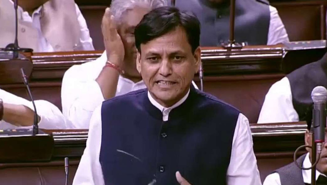 భారత పౌరసత్వానికి 6 లక్షల మంది గుడ్ బై