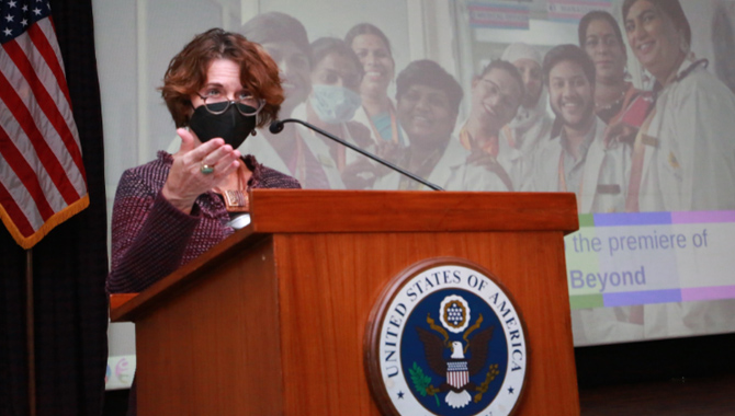 అమెరికన్  కాన్సులేట్ లో.. ట్రాన్స్ జెండర్ క్లినిక్ విజయోత్సవం