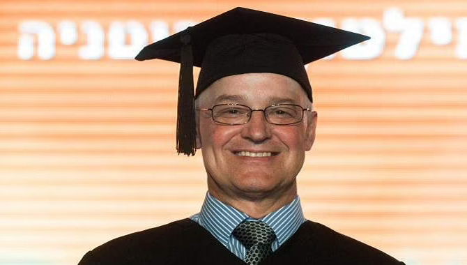 అప్పుడే వారికి మెరుగైన భవిష్యత్తు  : న్యూయార్క్ వర్సిటీ ప్రెసిడెంట్  ఆండ్రూ